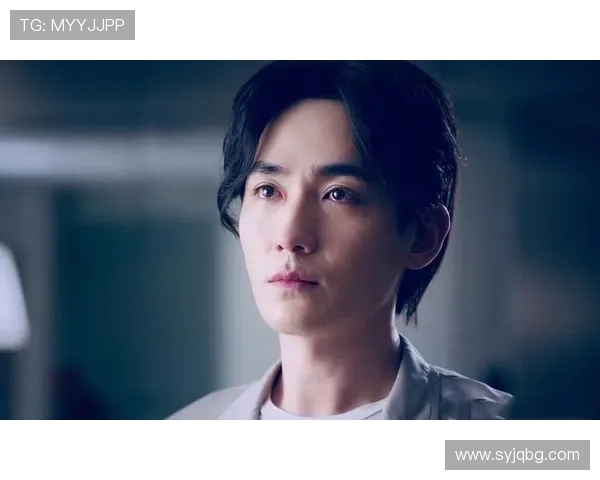 阿苏埃角球进攻推搡引发金珍洙疑似受伤倒地演技引热议